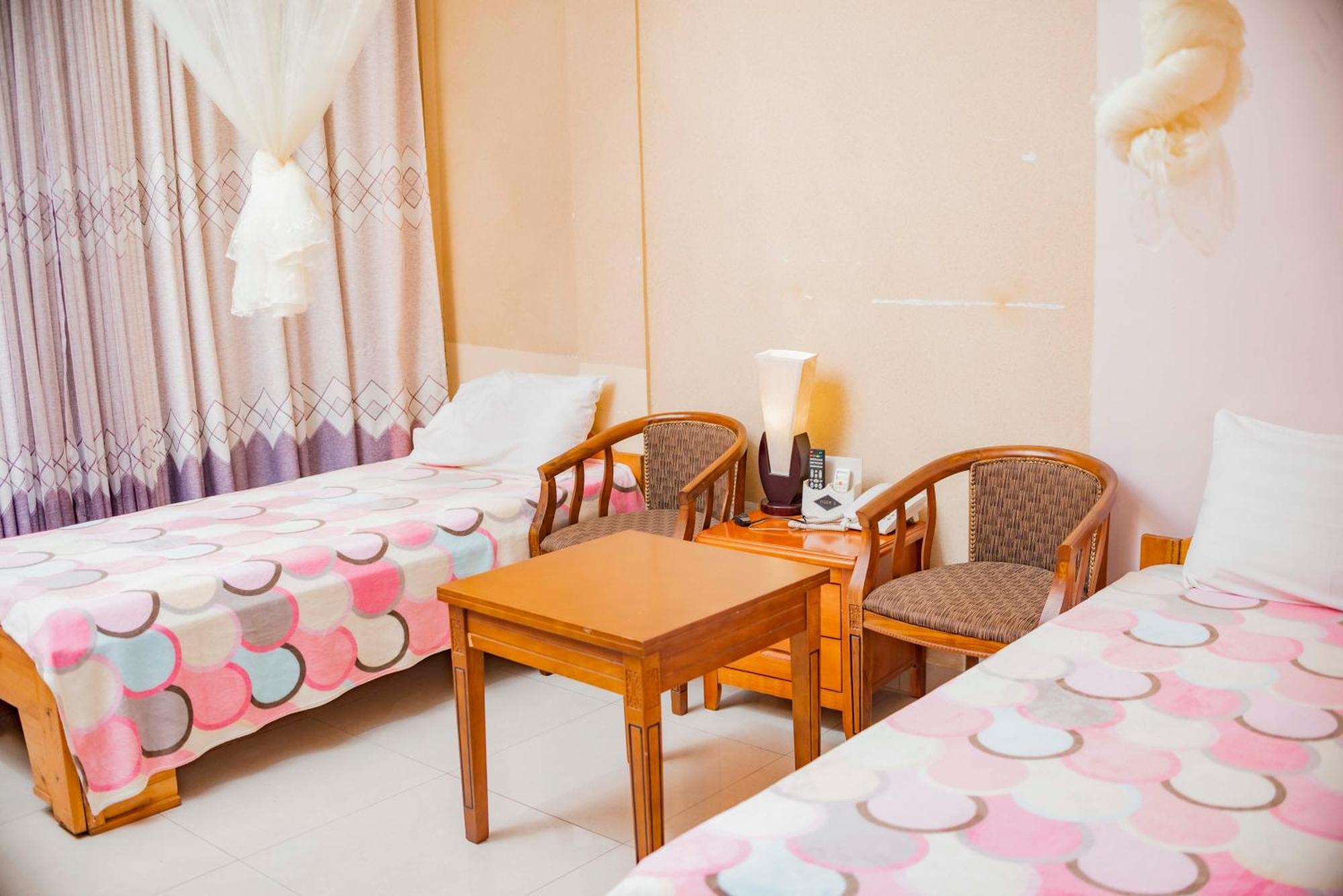 Tigers'S Apartment Hotel Bujumbura Luaran gambar