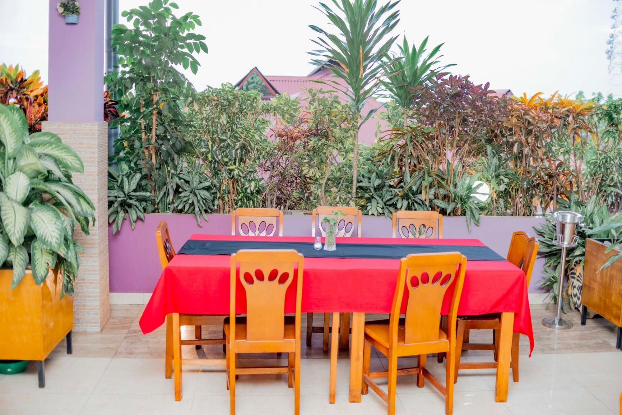 Tigers'S Apartment Hotel Bujumbura Luaran gambar