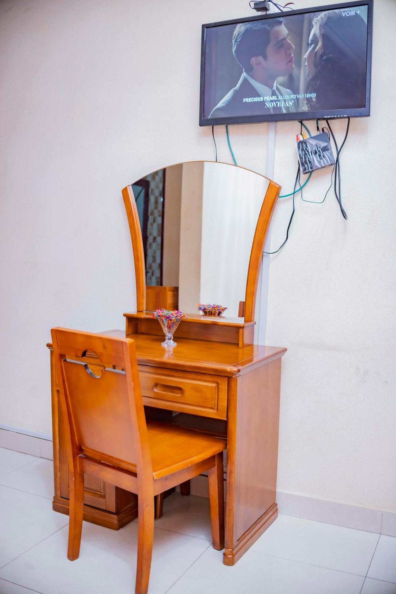 Tigers'S Apartment Hotel Bujumbura Luaran gambar