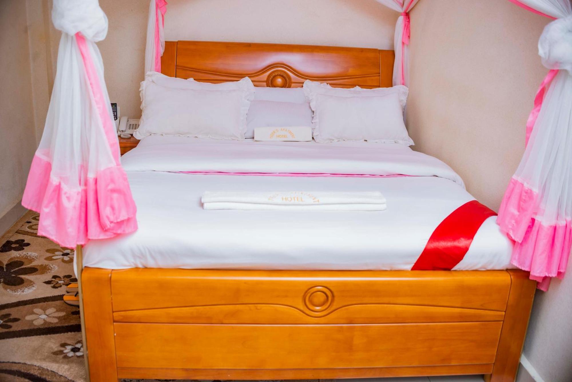 Tigers'S Apartment Hotel Bujumbura Luaran gambar