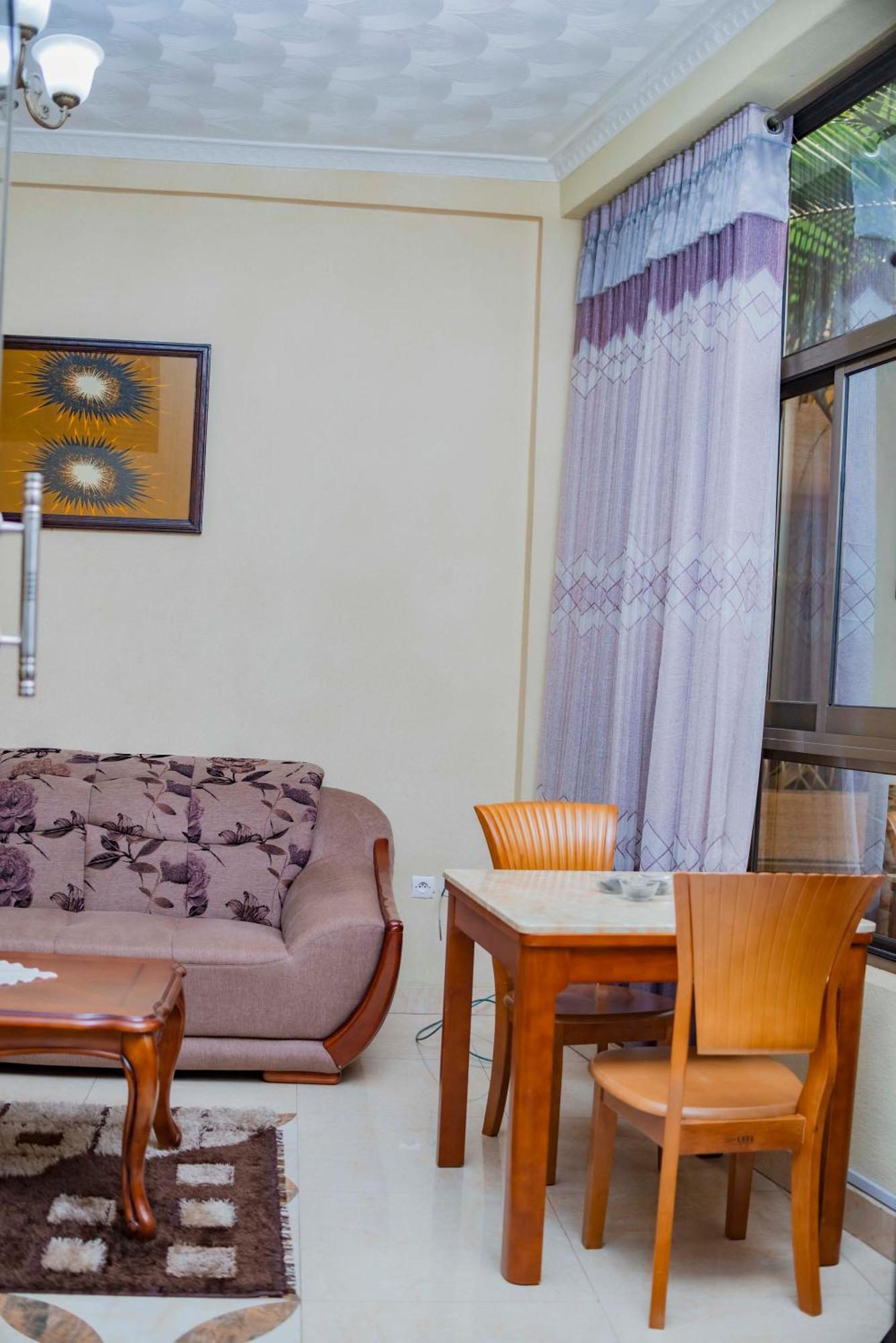 Tigers'S Apartment Hotel Bujumbura Luaran gambar