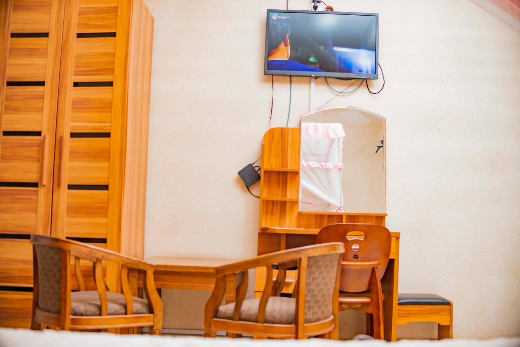 Tigers'S Apartment Hotel Bujumbura Luaran gambar