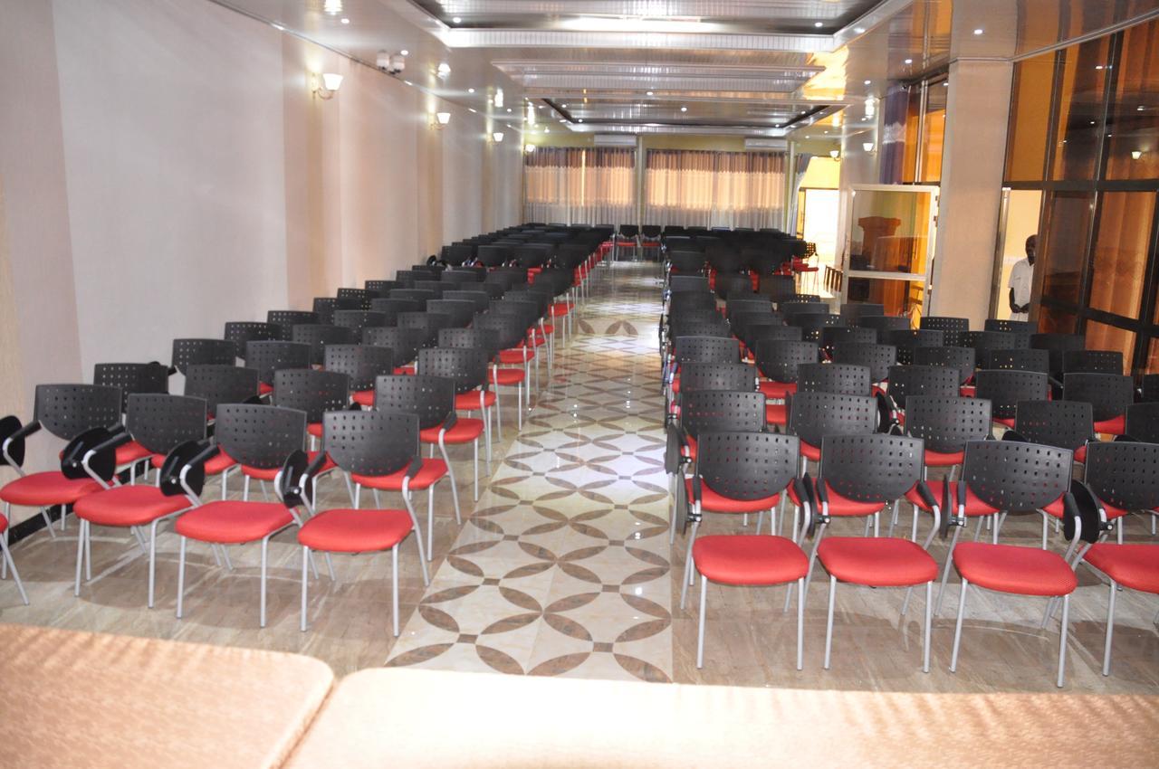 Tigers'S Apartment Hotel Bujumbura Luaran gambar