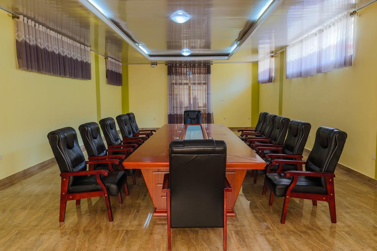 Tigers'S Apartment Hotel Bujumbura Luaran gambar